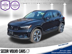 2026 Volvo XC40 B5 Plus AWD SUV