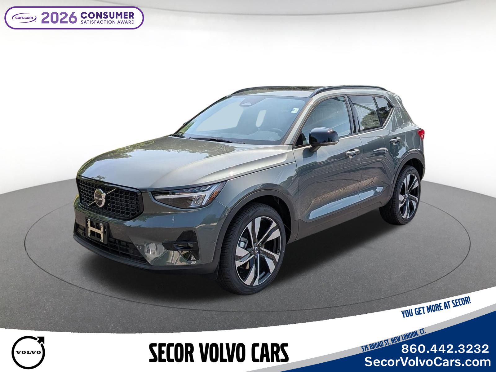 2026 Volvo XC40 SUV 