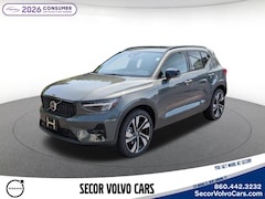 2026 Volvo XC40 B5 Plus AWD SUV