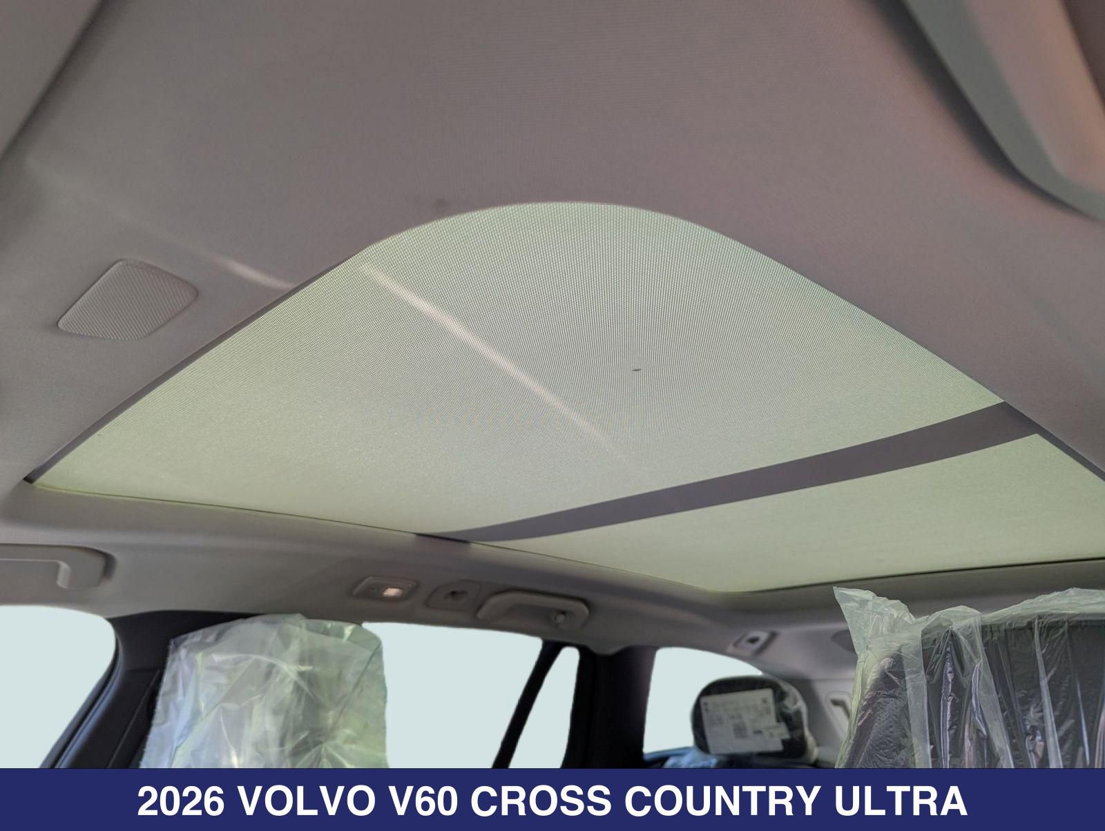 2026 Volvo V60 Cross Country Ultra - Photo 18