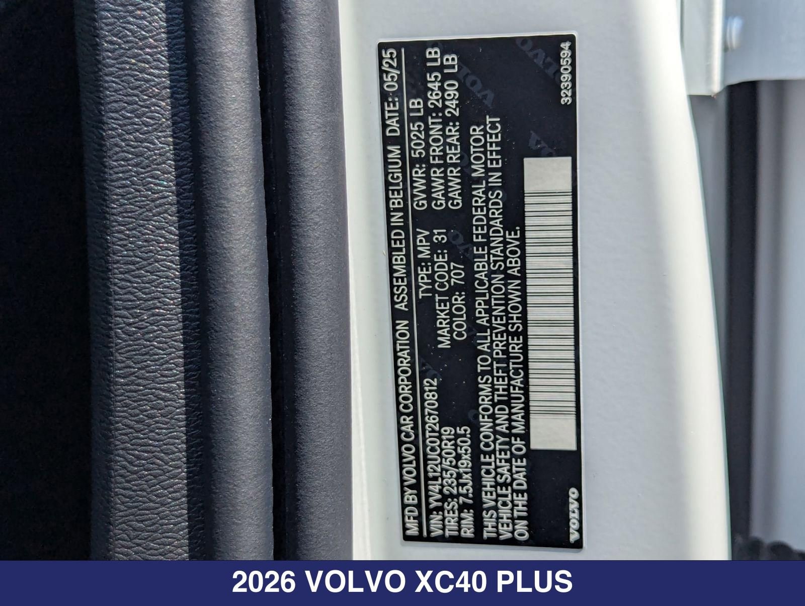 2026 Volvo XC40 Plus - Photo 27