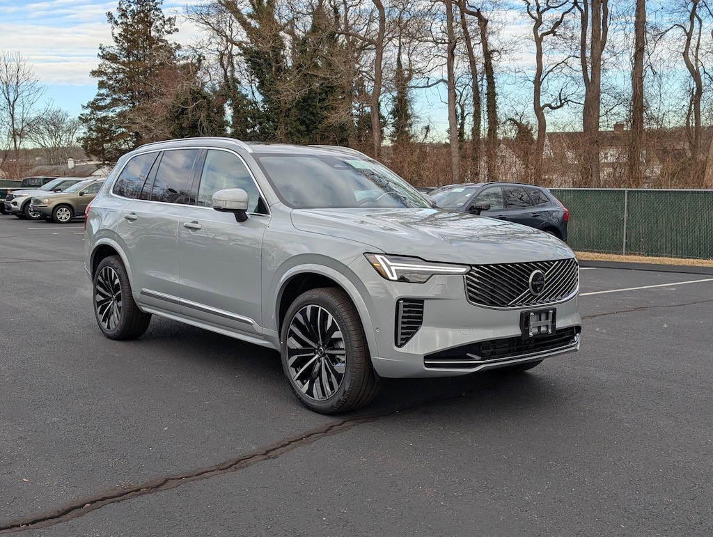 New 2026 Volvo XC90 B6 Plus 7-Seater SUV