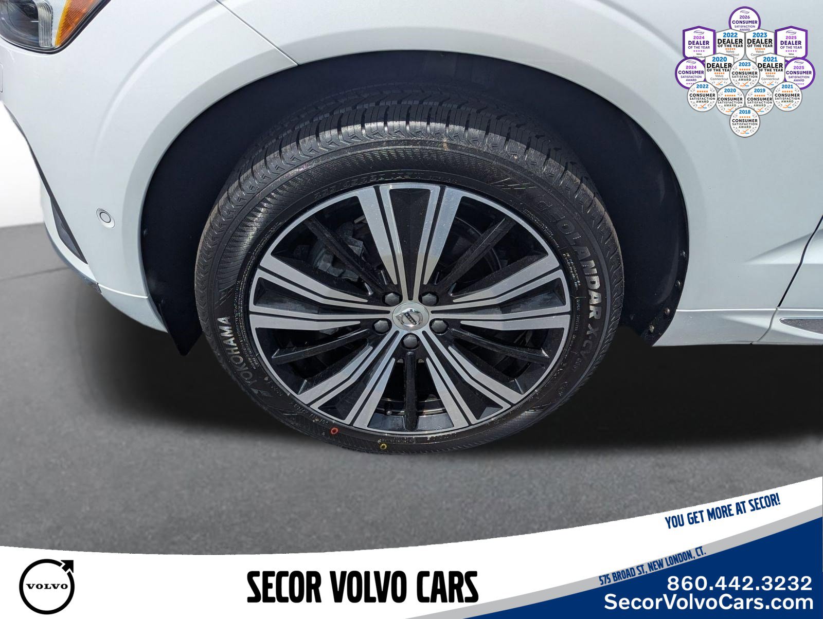 2023 Volvo XC60 Plus - Photo 25