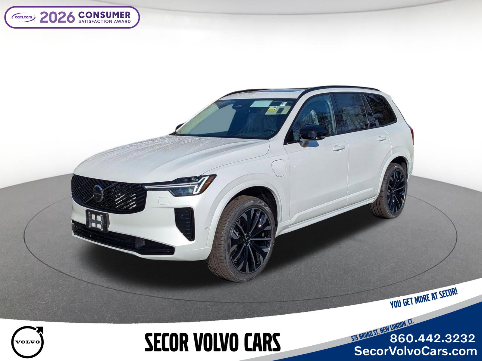 2026 Volvo XC90 plug-in hybrid SUV 