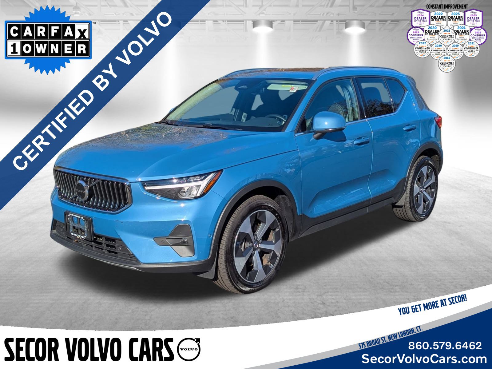 2023 Volvo XC40 B5 AWD Plus Bright Theme 