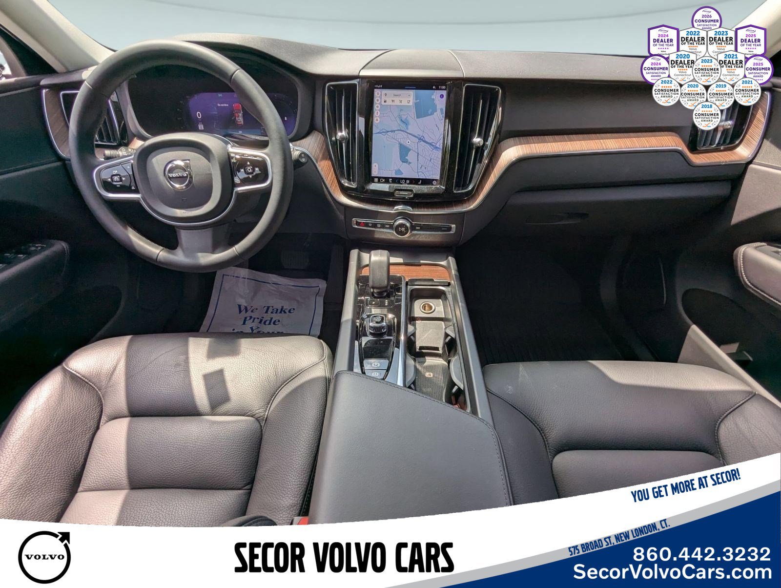 2023 Volvo XC60 Plus - Photo 12