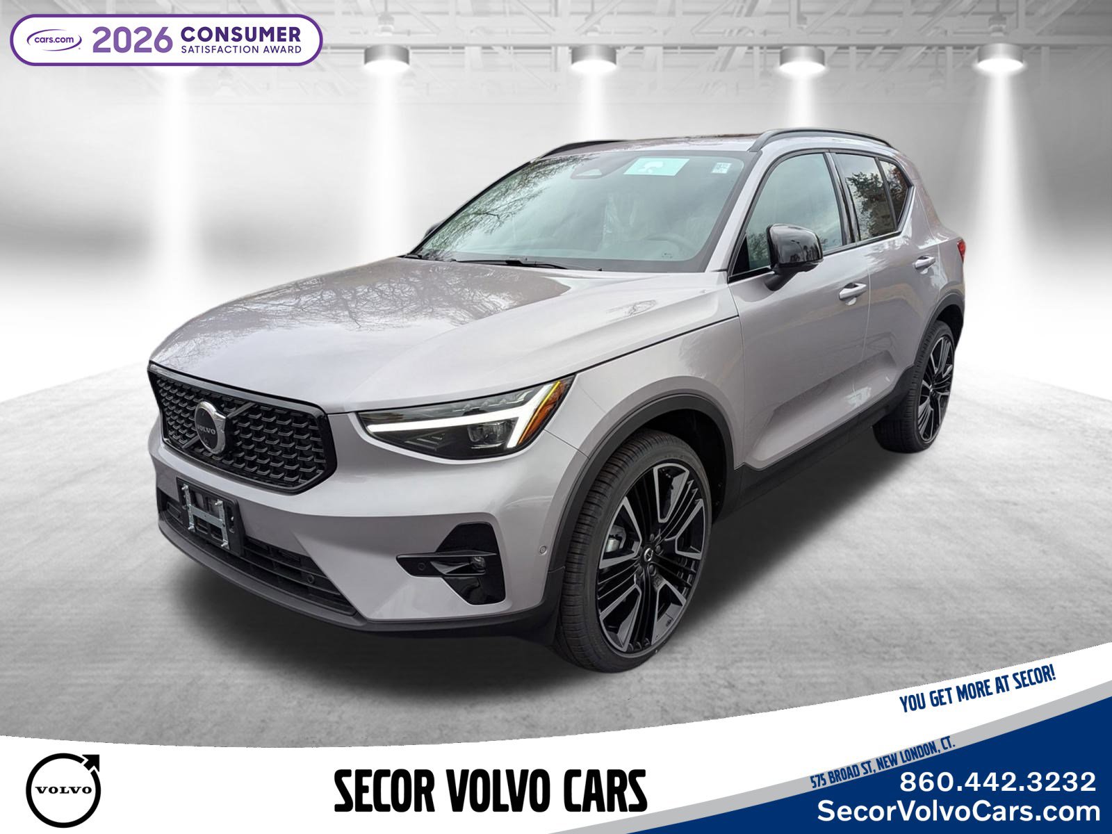 2026 Volvo XC40 SUV 
