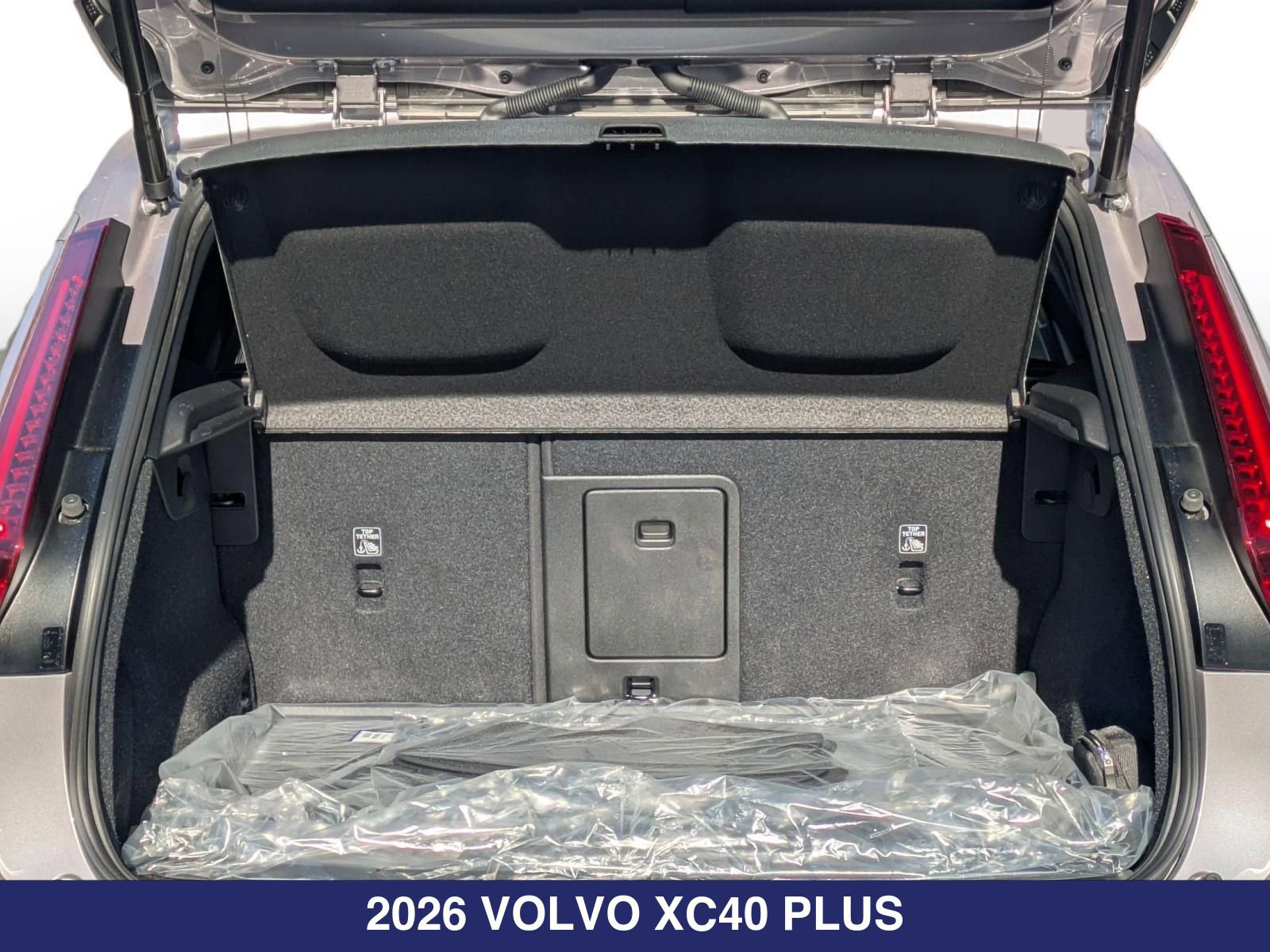 2026 Volvo XC40 Plus - Photo 30