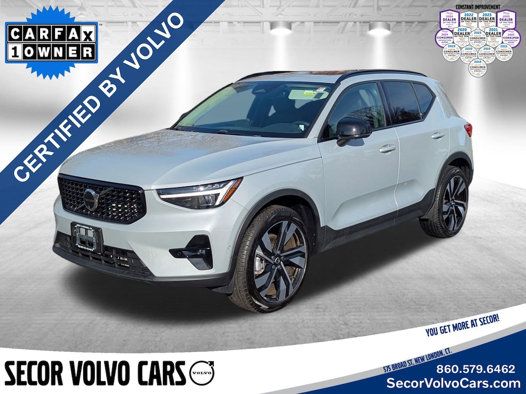 Certified 2024 Volvo XC40 Ultimate Dark Theme B5 AWD Ultimate Dark Theme