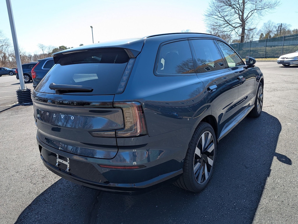 Used 2025 Volvo EX90 Twin Motor Performance Ultra 7-Seater SUV