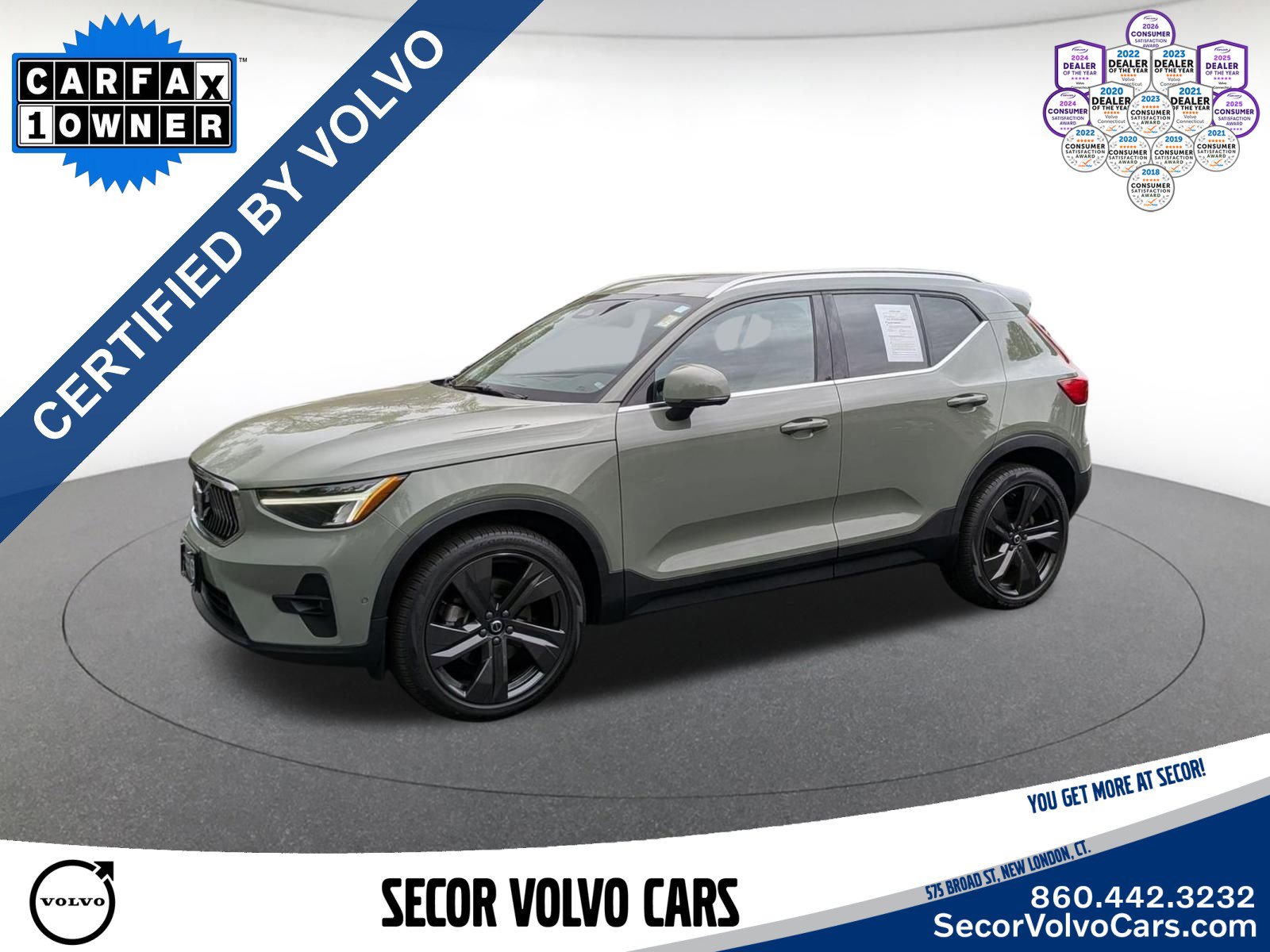 2023 Volvo XC40 B5 Plus Bright AWD's photo