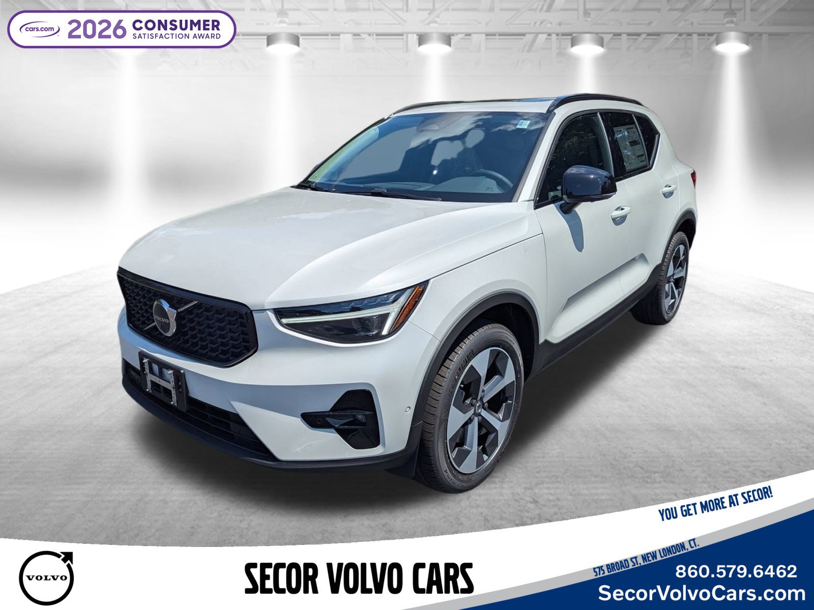 2026 Volvo XC40 SUV 