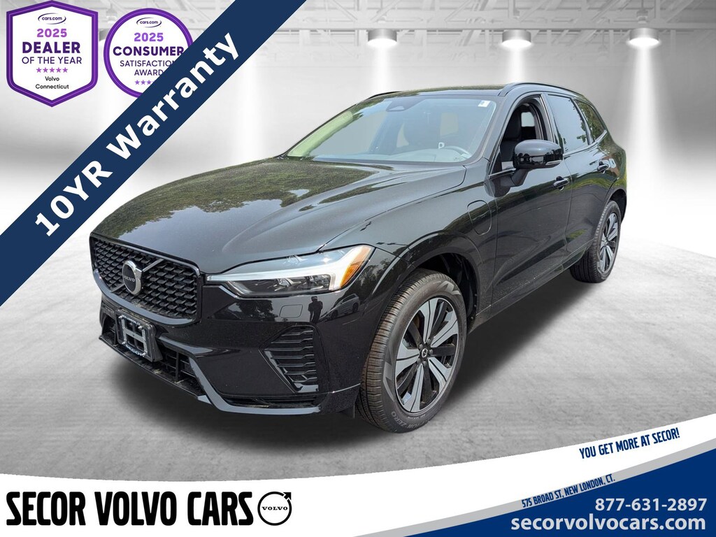 Used 2025 Volvo XC60 plug-in hybrid T8 Core SUV