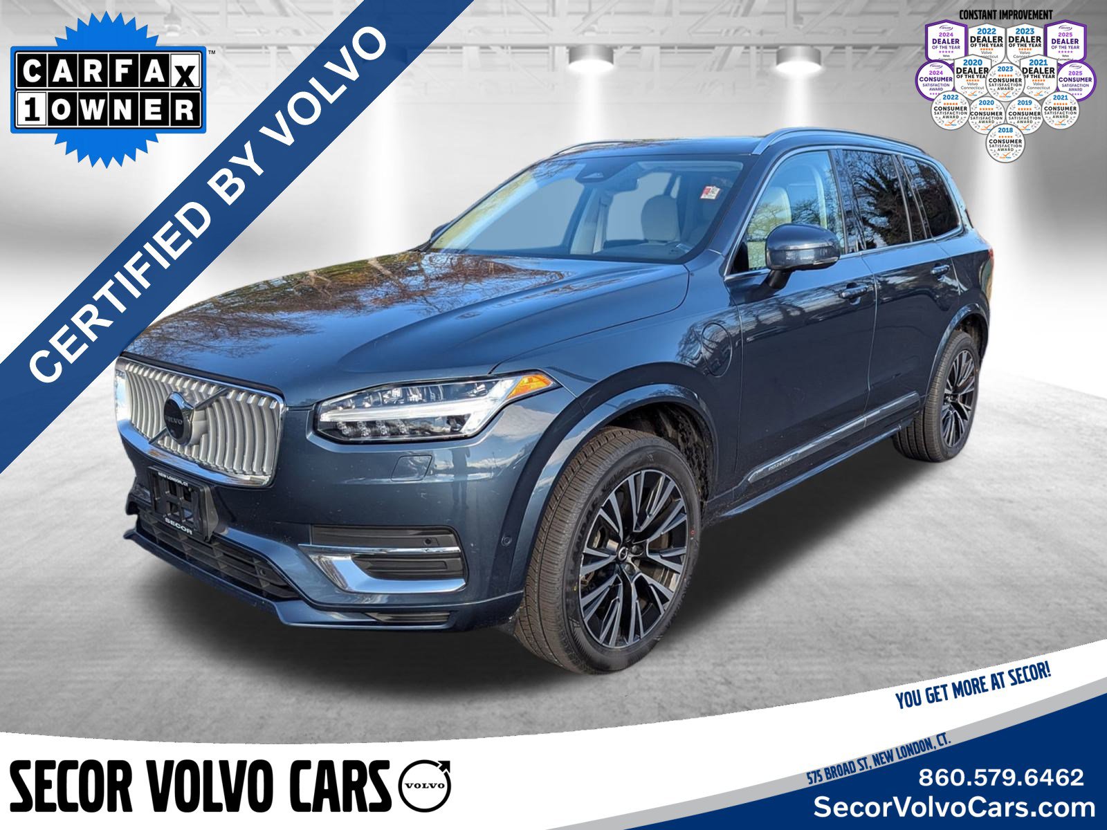 2023 Volvo XC90 Plus's photo