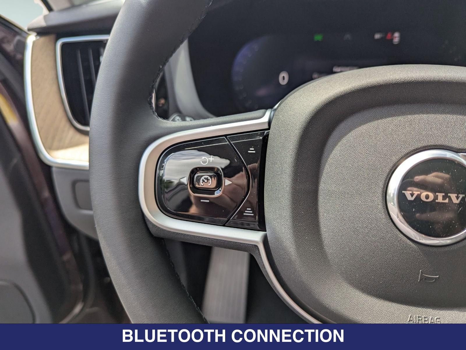 2026 Volvo XC60 Plus - Photo 12