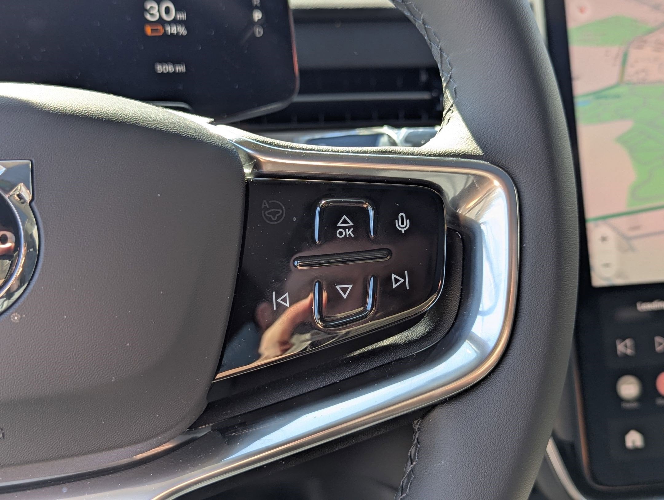 2025 Volvo EX90 Ultra - Photo 12