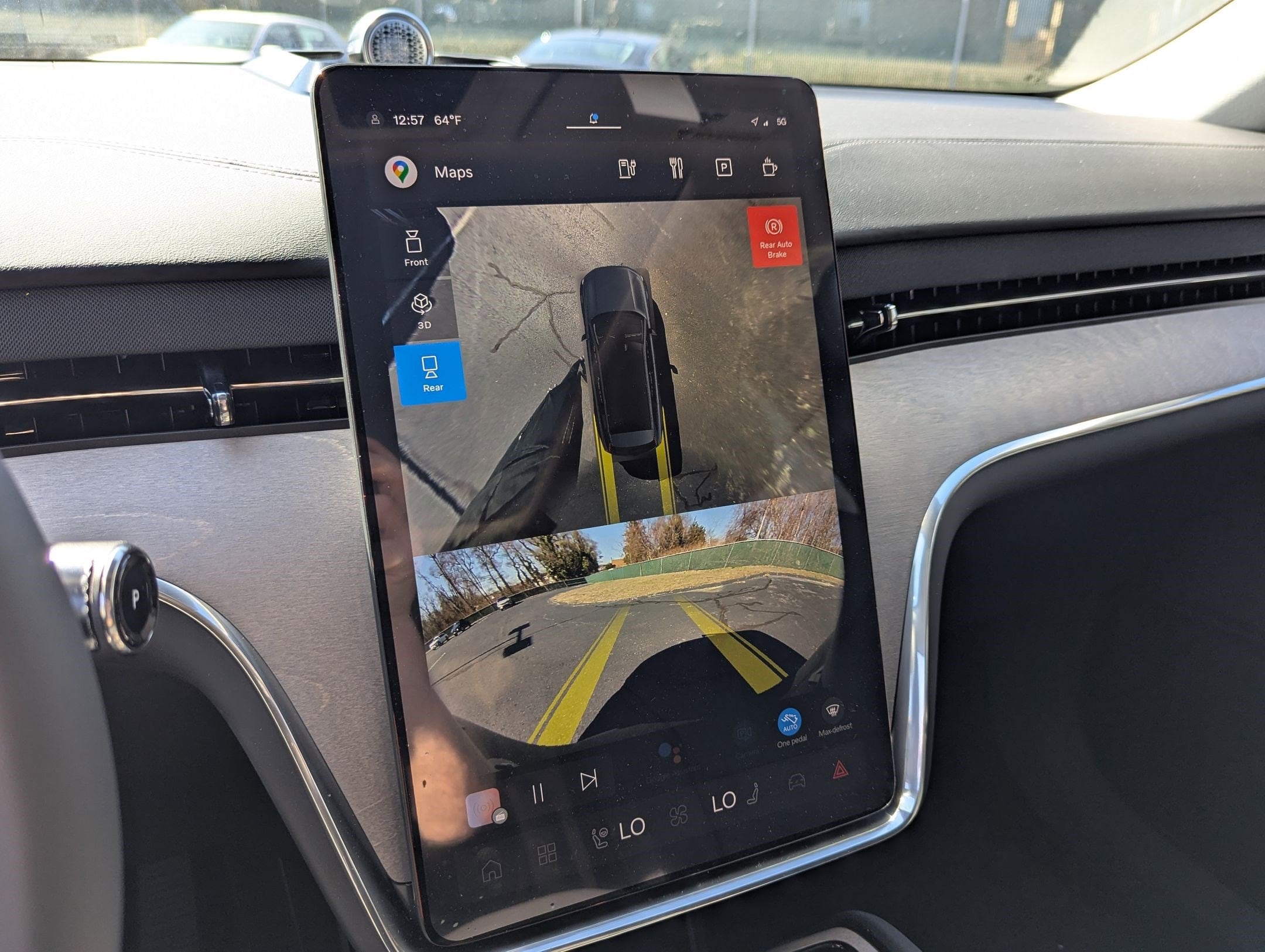 2025 Volvo EX90 Ultra - Photo 16