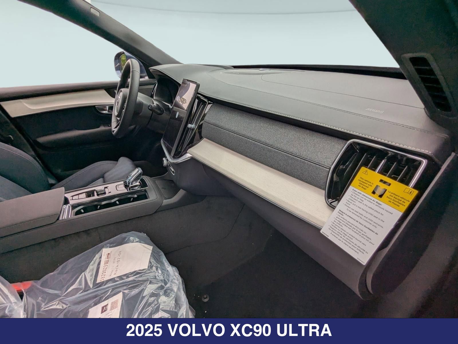 2025 Volvo XC90 Ultra - Photo 24