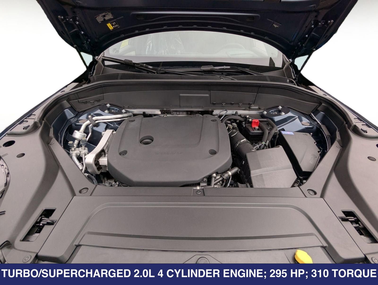 2025 Volvo XC90 Ultra - Photo 25