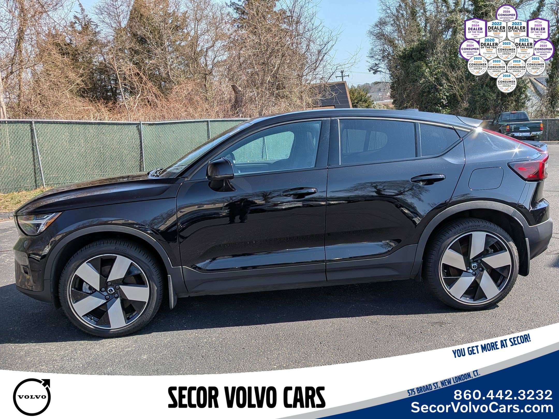 Used 2023 Volvo C40 Ultimate with VIN YV4ED3GM5P2051462 for sale in New London, CT