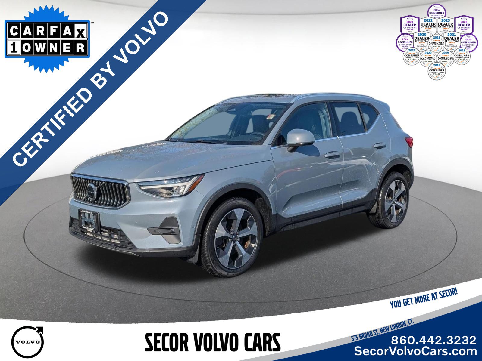 2023 Volvo XC40 B5 Plus Bright AWD's photo