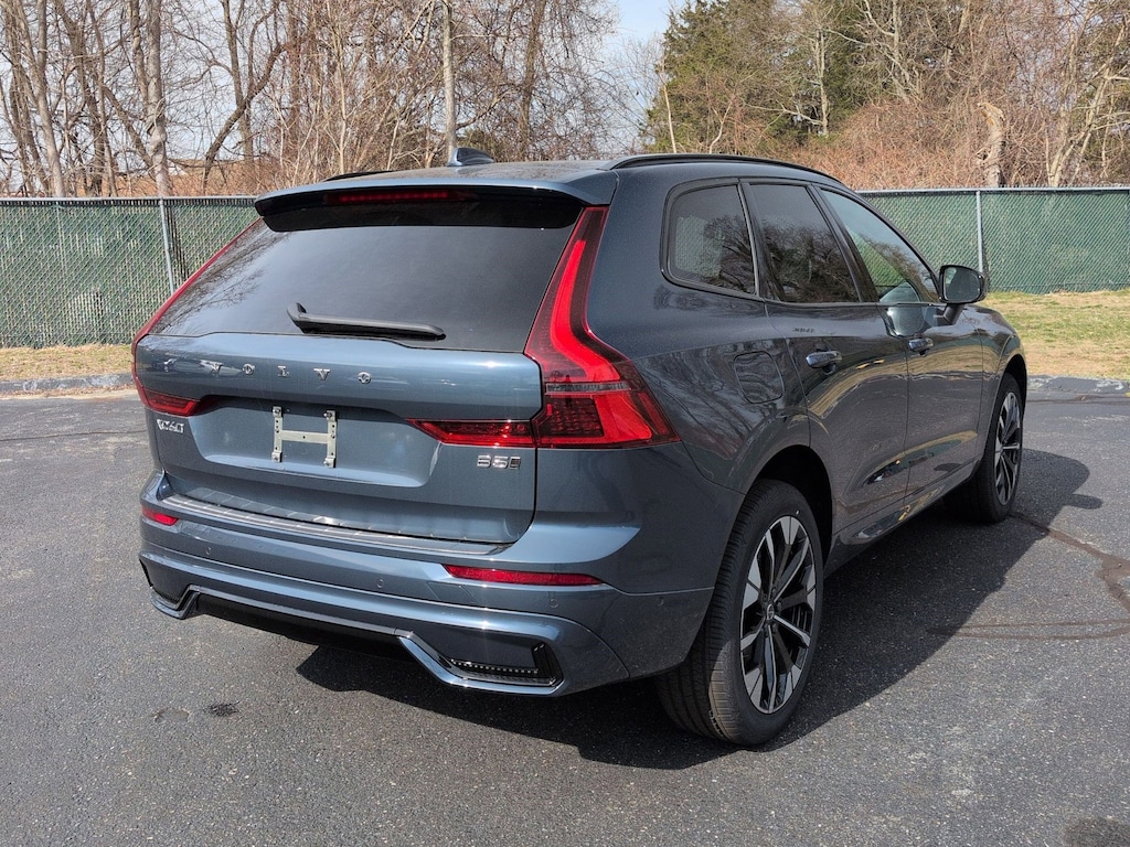 New 2026 Volvo XC60 B5 Ultra SUV