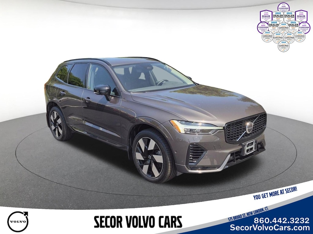 Used 2024 Volvo XC60 Recharge Plug-In Hybrid Plus Dark Theme T8 eAWD PHEV Plus Dark Theme