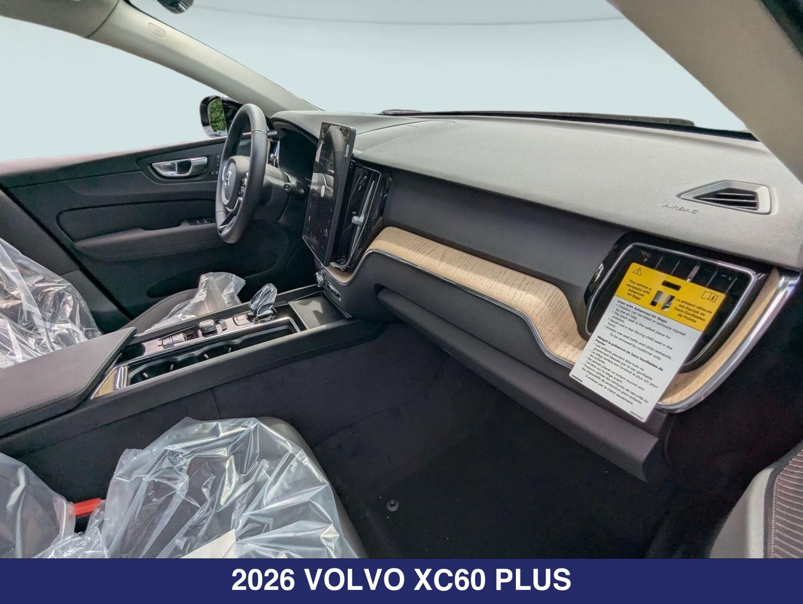 2026 Volvo XC60 Plus - Photo 24