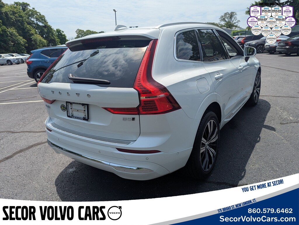 Used 2023 Volvo XC60 Plus Bright Theme B5 AWD Plus Bright Theme