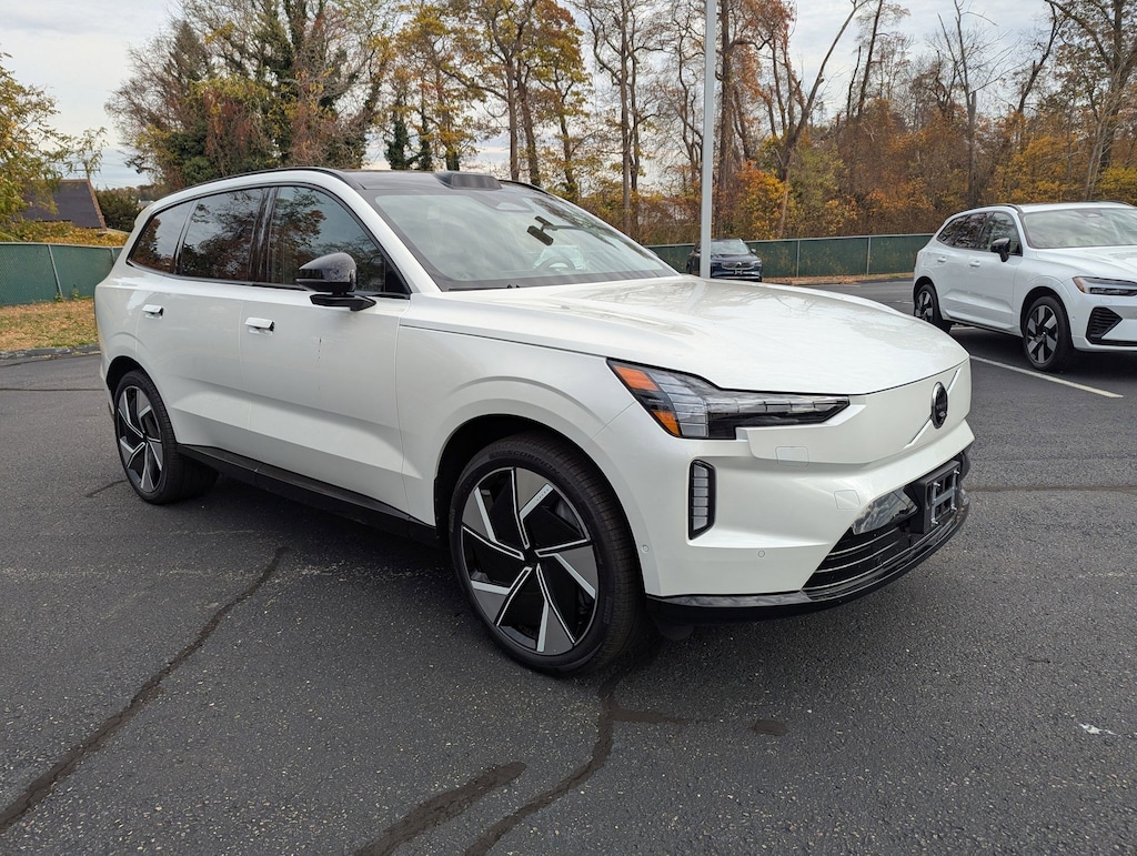 New 2025 Volvo EX90 Twin Motor Ultra 7-Seater SUV