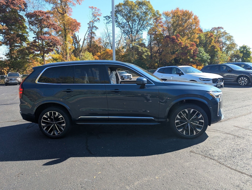 New 2026 Volvo XC90 B6 Plus 7-Seater SUV