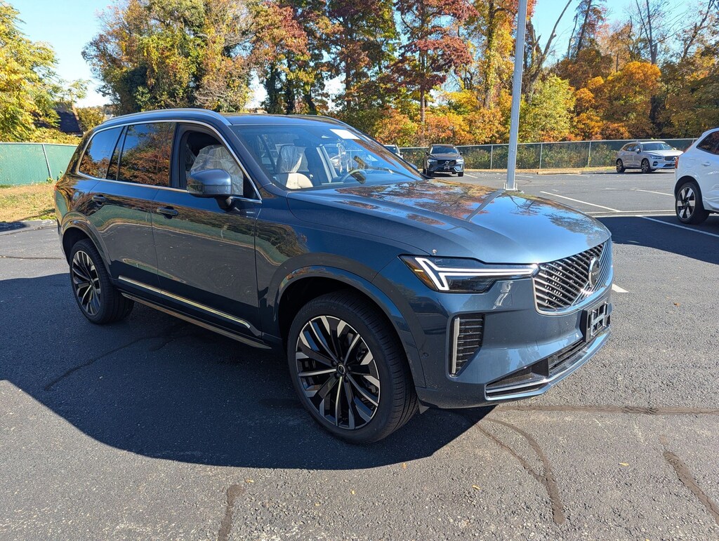 New 2026 Volvo XC90 B6 Plus 7-Seater SUV