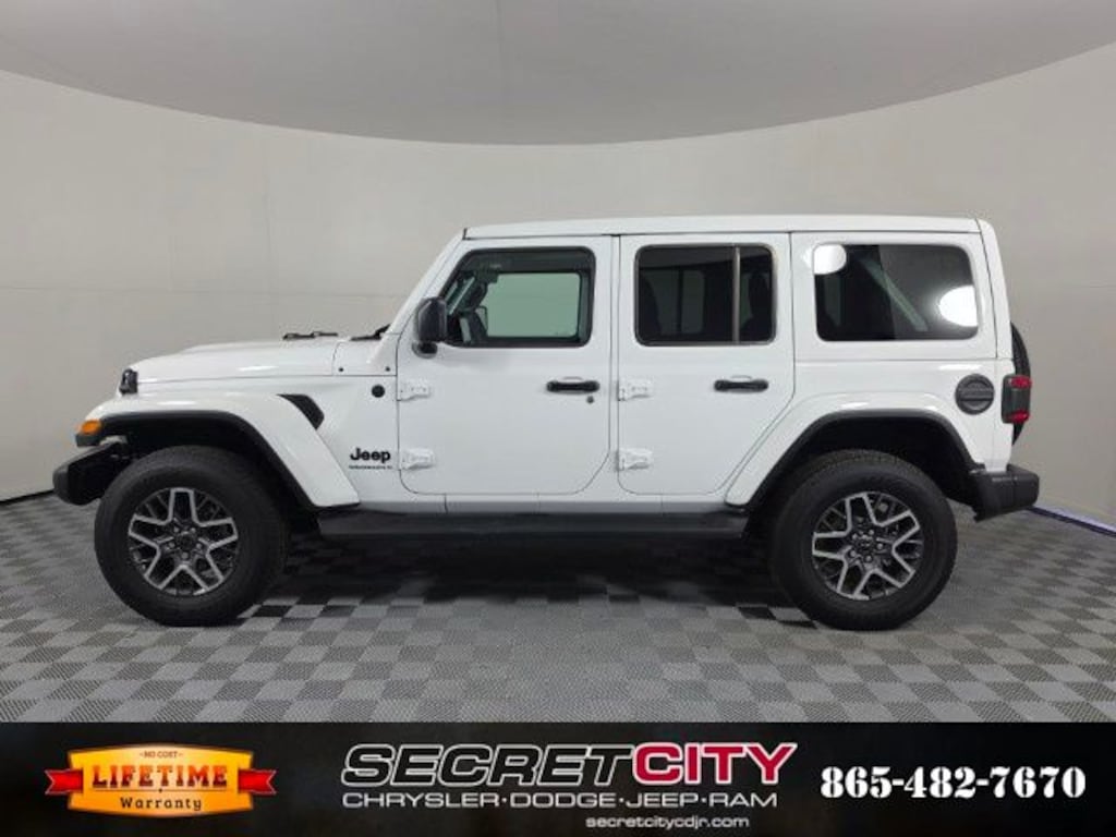 New 2026 Jeep Wrangler 4-DOOR SAHARA Sport Utility