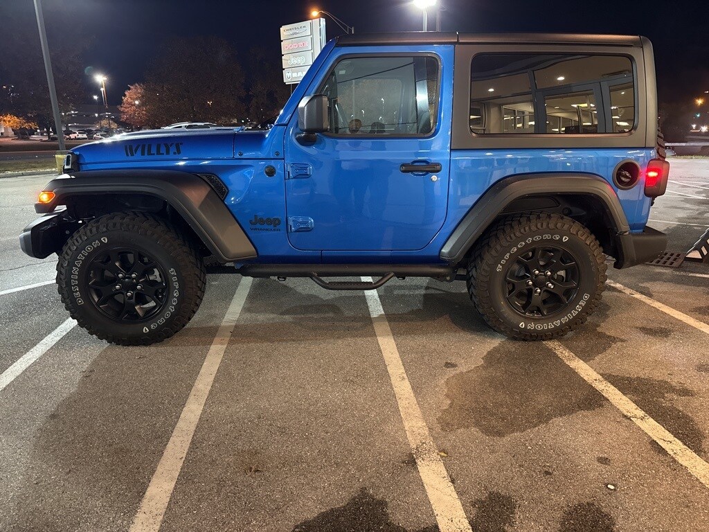 2022 Jeep Wrangler Sport photo 3