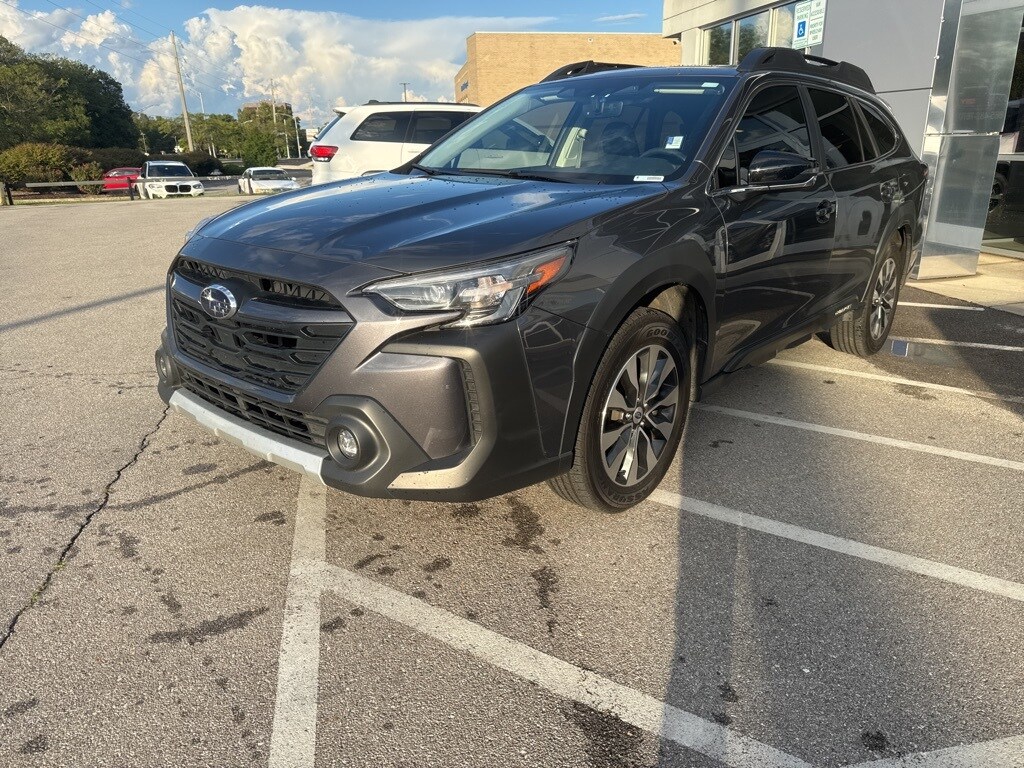 2023 Subaru Outback Limited XT photo 2