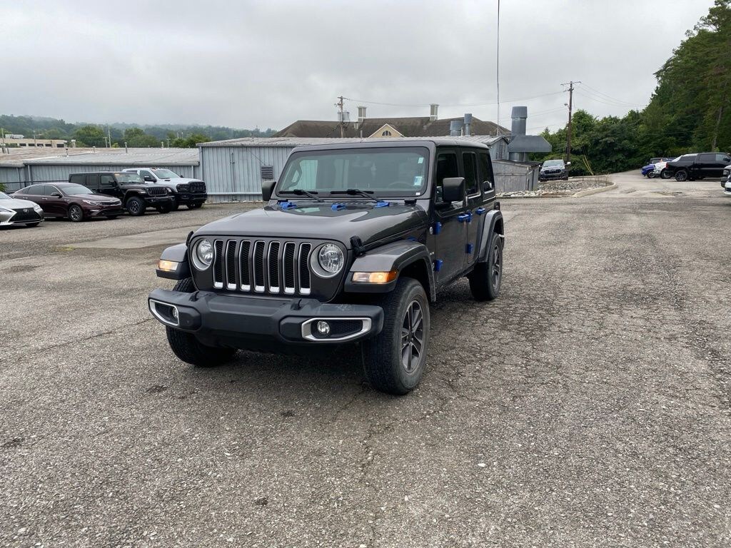 Used 2023 Jeep Wrangler Sahara SUV