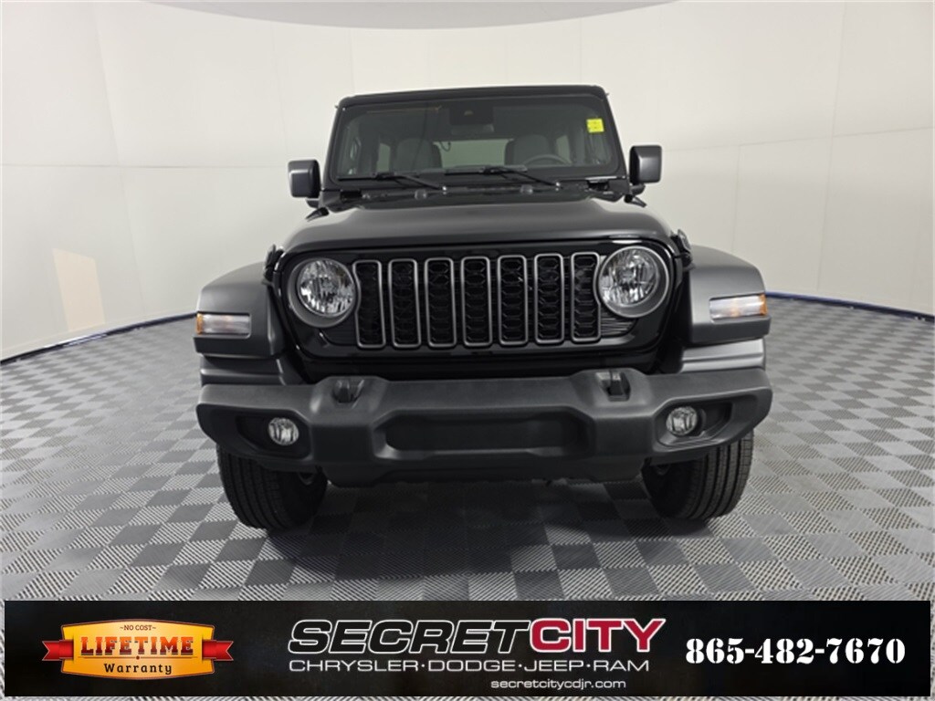 2025 Jeep Wrangler Sport S photo 2