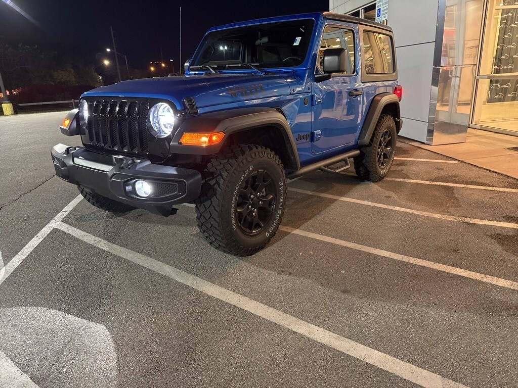 2022 Jeep Wrangler Sport photo 2