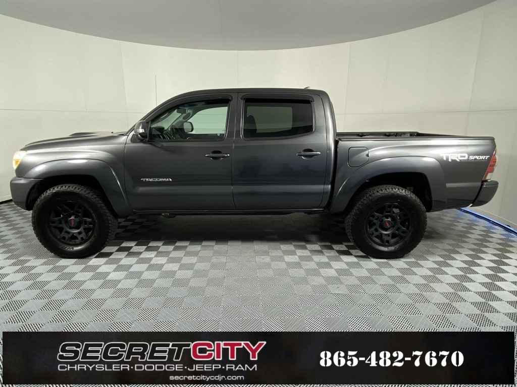 Used 2015 Toyota Tacoma Base Truck