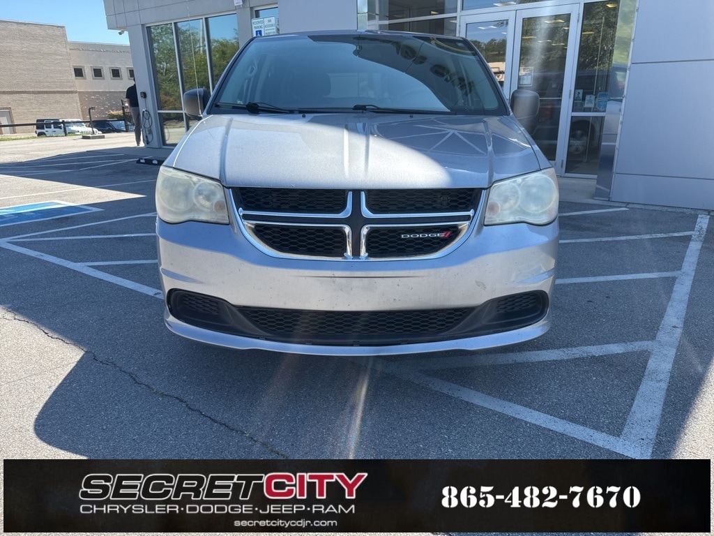 Used 2013 Dodge Grand Caravan SE with VIN 2C4RDGBG9DR665098 for sale in Oak Ridge, TN