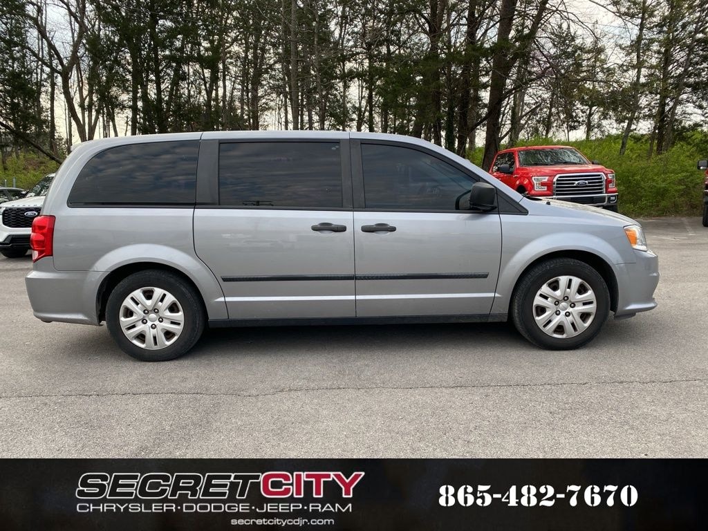 Used 2016 Dodge Grand Caravan AVP Minivan/Van