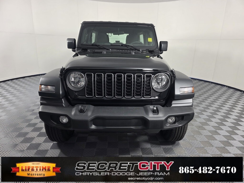2025 Jeep Wrangler Sport photo 2