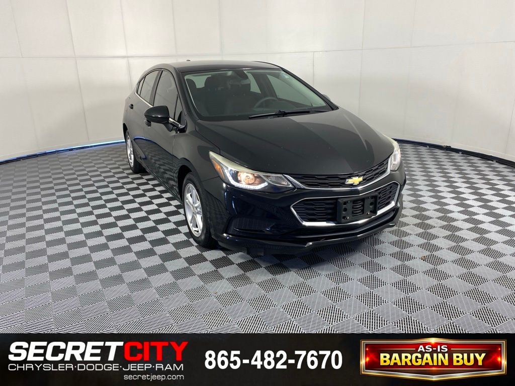 Used 2018 Chevrolet Cruze LT Hatchback