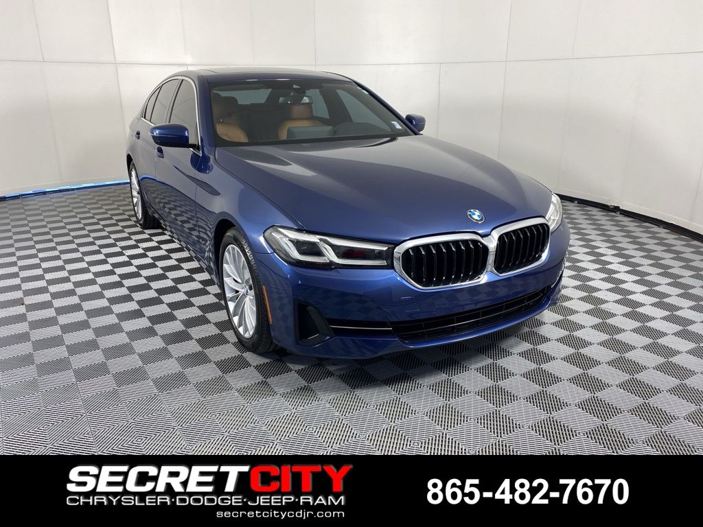 2022 BMW 5 Series 530i xDrive Sedan's photo