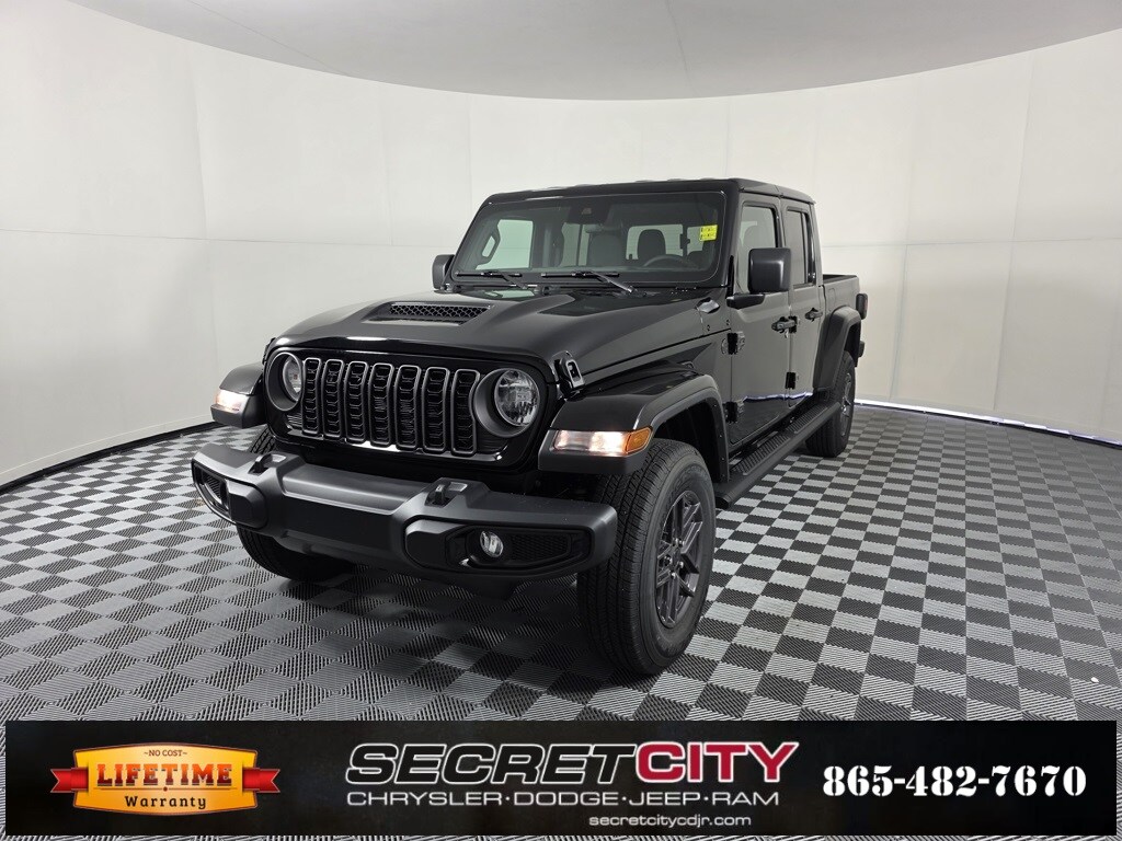 2025 Jeep Gladiator Sport S photo 3