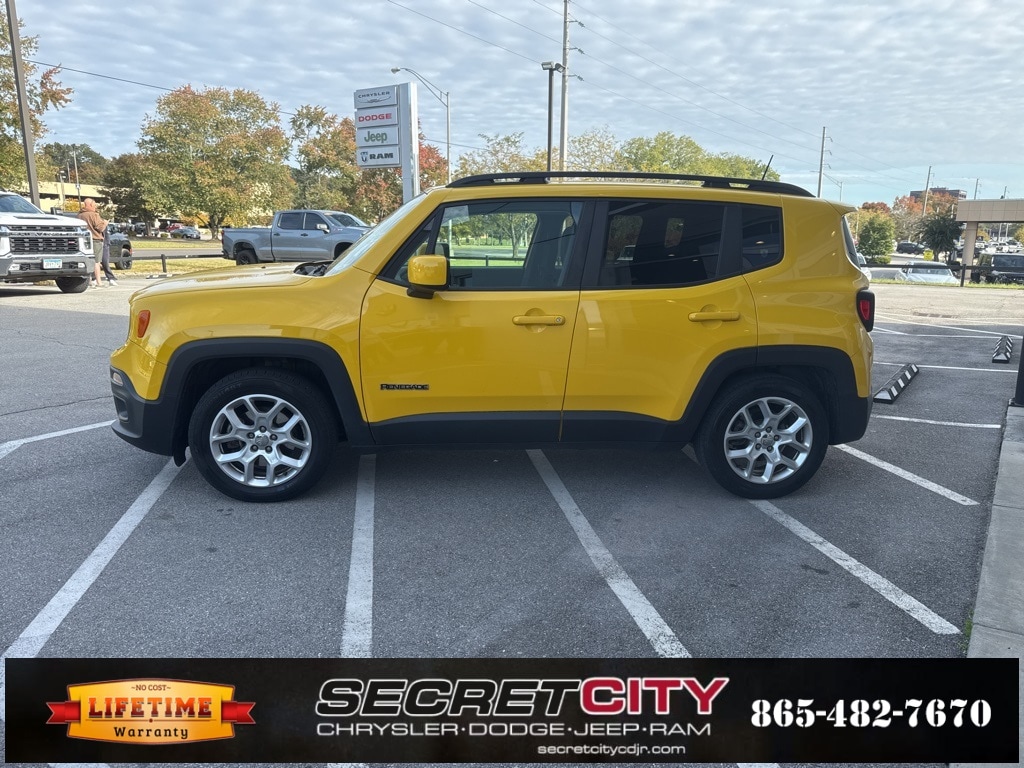 Used 2018 Jeep Renegade Latitude SUV
