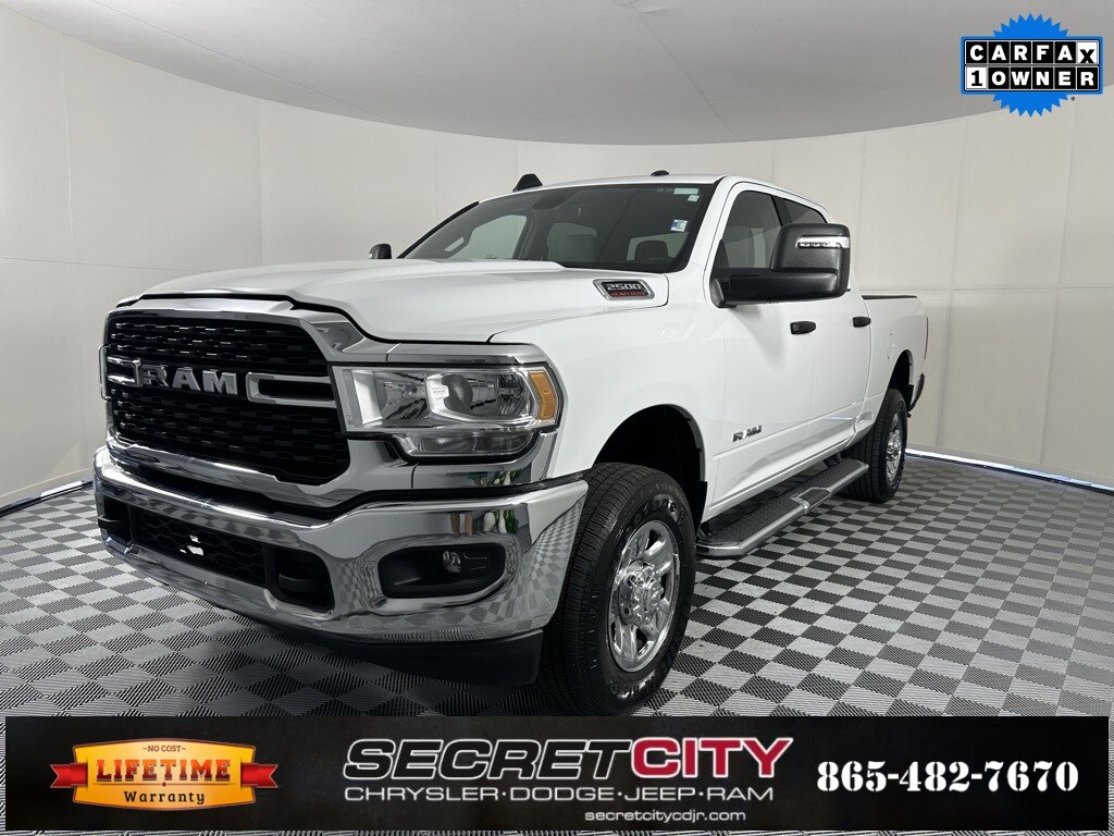 2024 Ram 2500 Big Horn photo 3