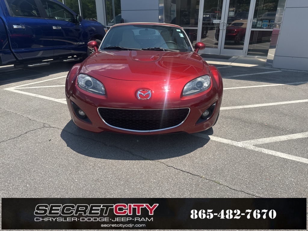 Used 2010 Mazda MX-5 Miata Grand Touring with VIN JM1NC2EF1A0212140 for sale in Oak Ridge, TN