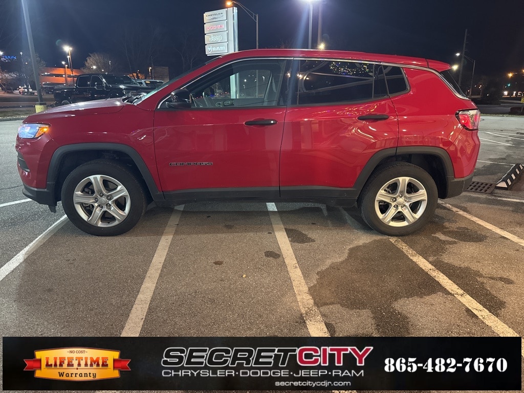 Used 2023 Jeep Compass Sport SUV
