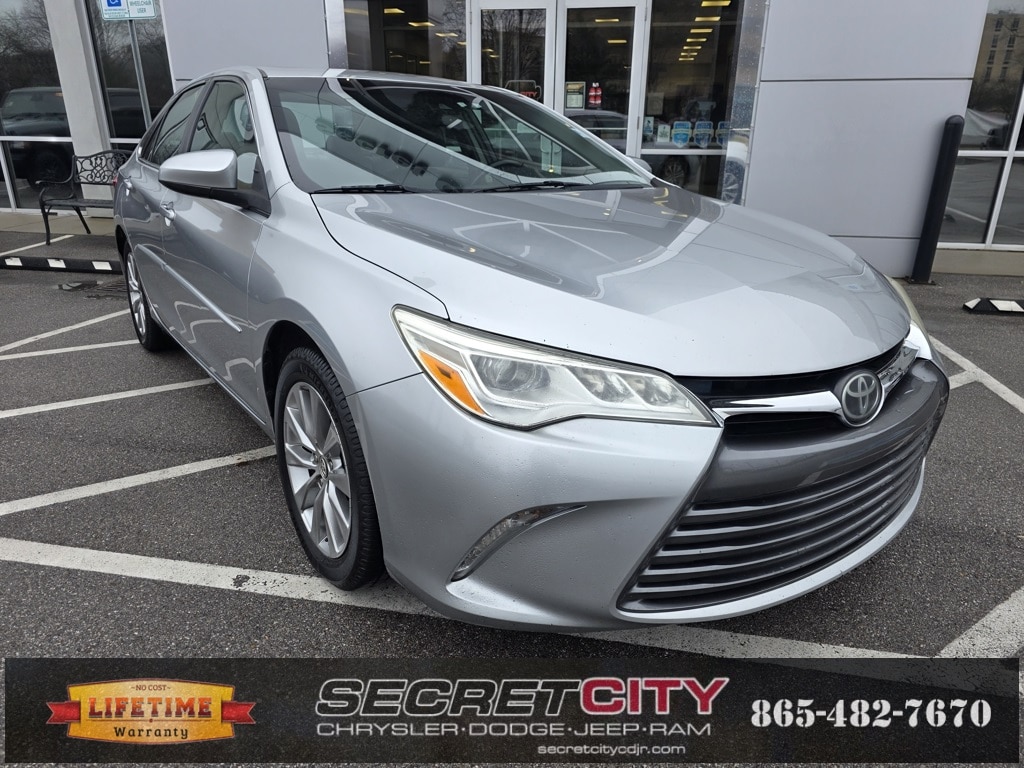 Used 2016 Toyota Camry XSE V6 Sedan